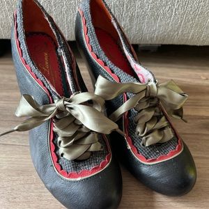 poetic licence shoes size